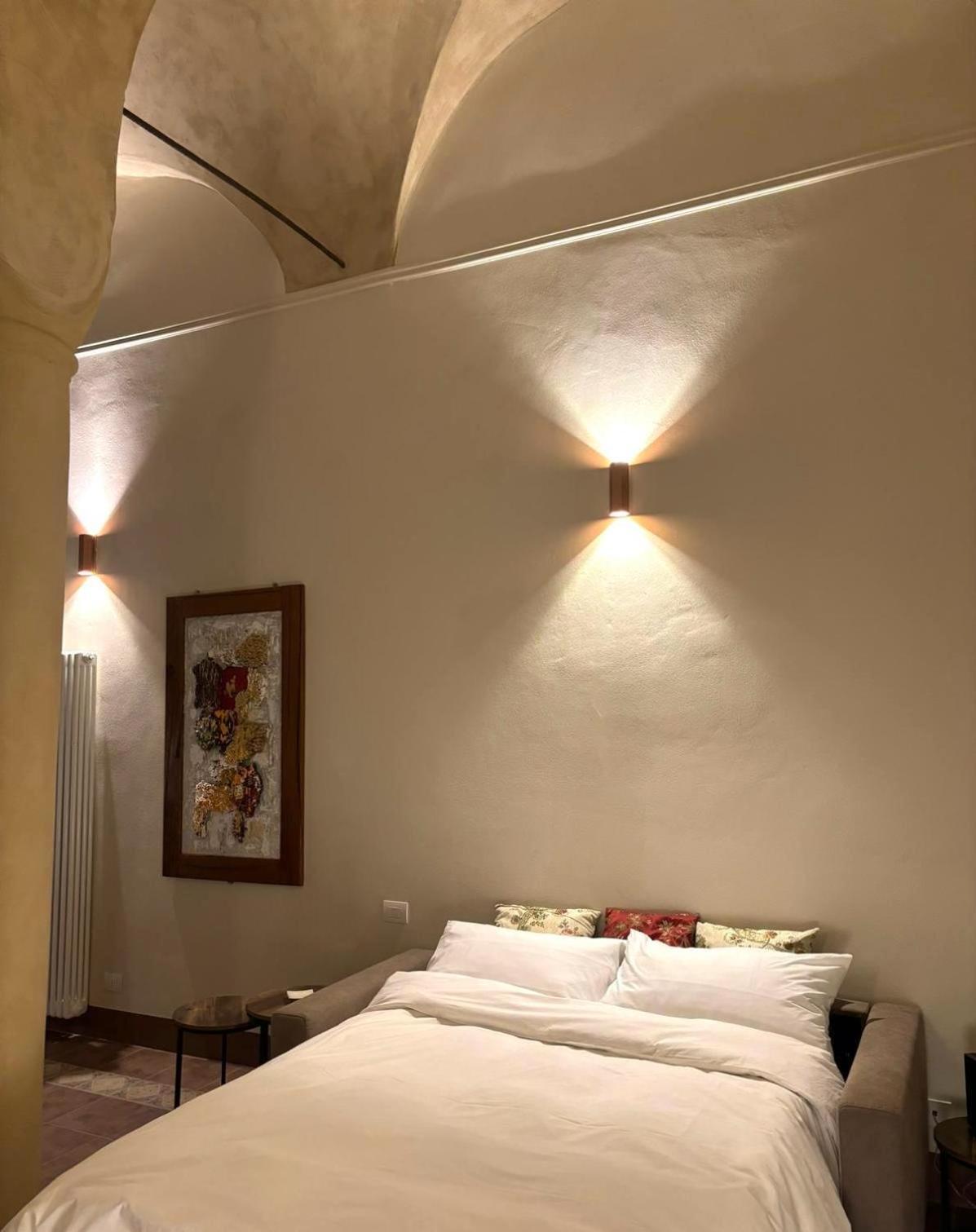 Appartamento L'Antica Colonna, In Centro Storico ปาร์มา ภายนอก รูปภาพ